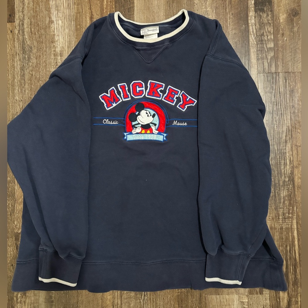 Vintage Classic Mickey Mouse Sweater